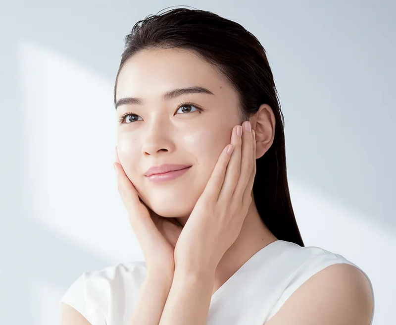 Brightening Brilliance: Cyn Care’s Guide to Glowing Skin